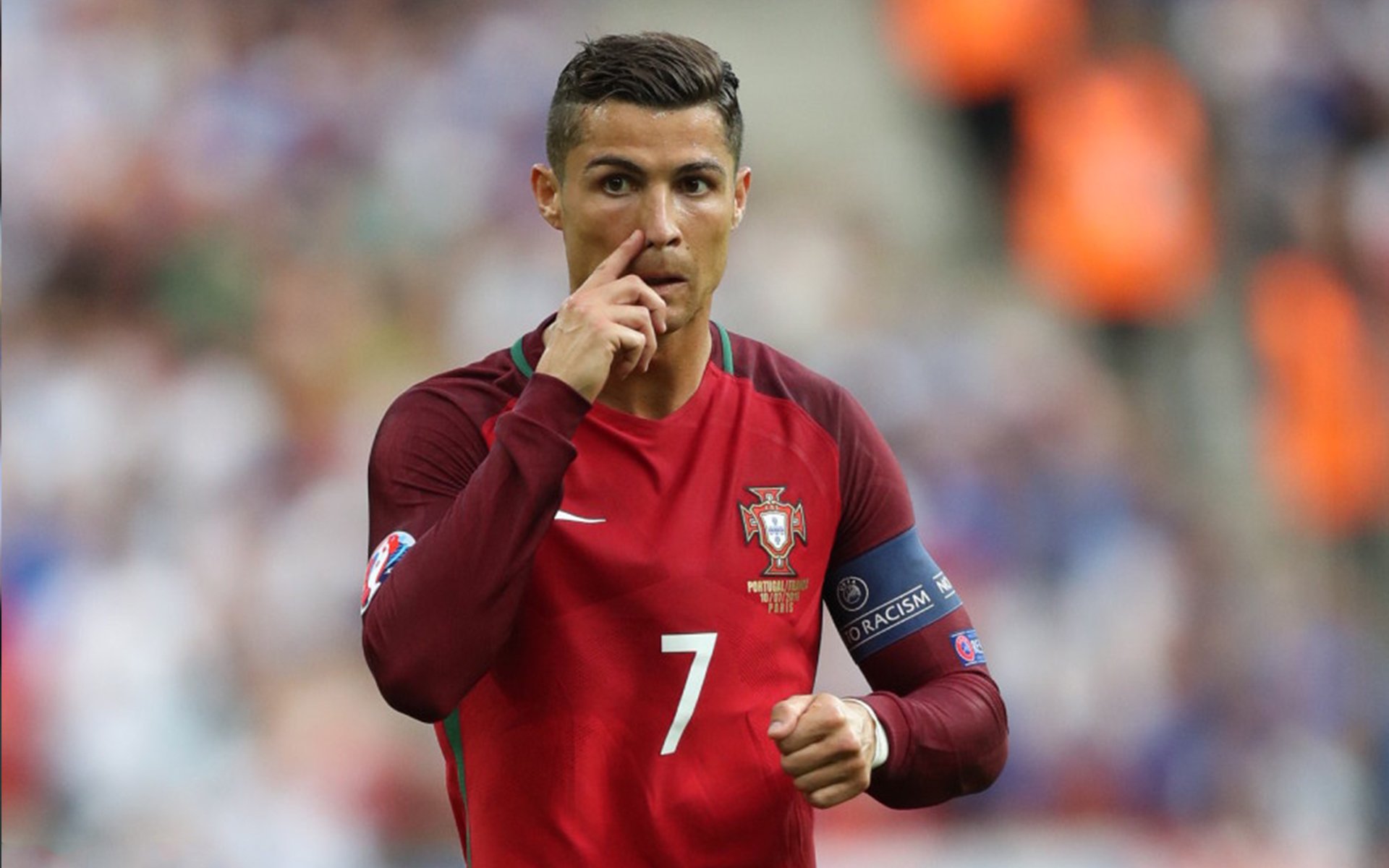 维拉后场快速出球带动整体推进,维拉技巧